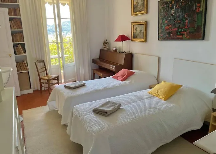 Chateaubriand Sur Proche Du Centre Vila *